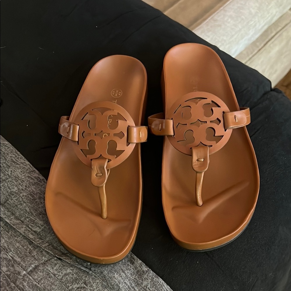 Tory burch sandles